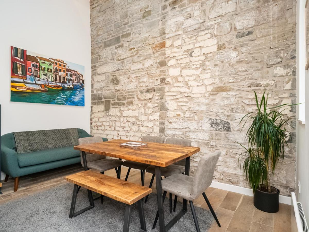 Pass The Keys Stunning 3 Bed Loft Style Apt With Free Parking Эдинбург Экстерьер фото